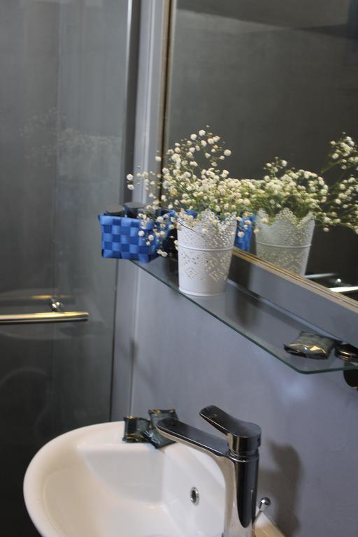 Santoimage House