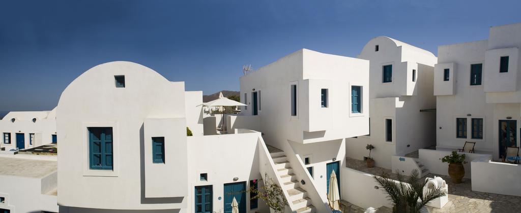 Oias Sunset Aparthotel