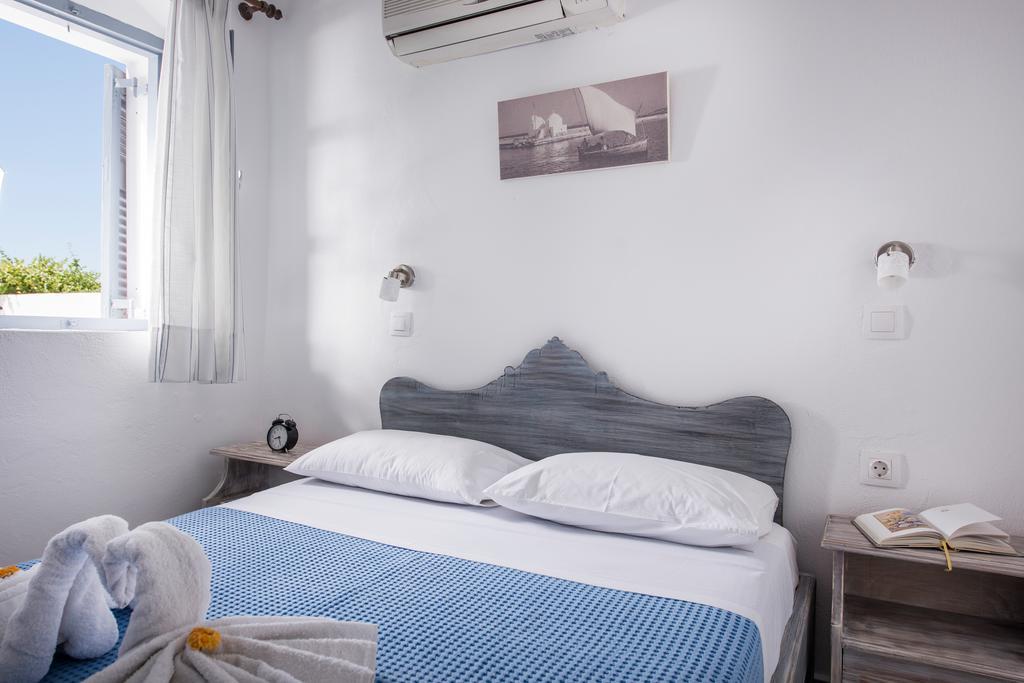 Maryloujohn Apartment