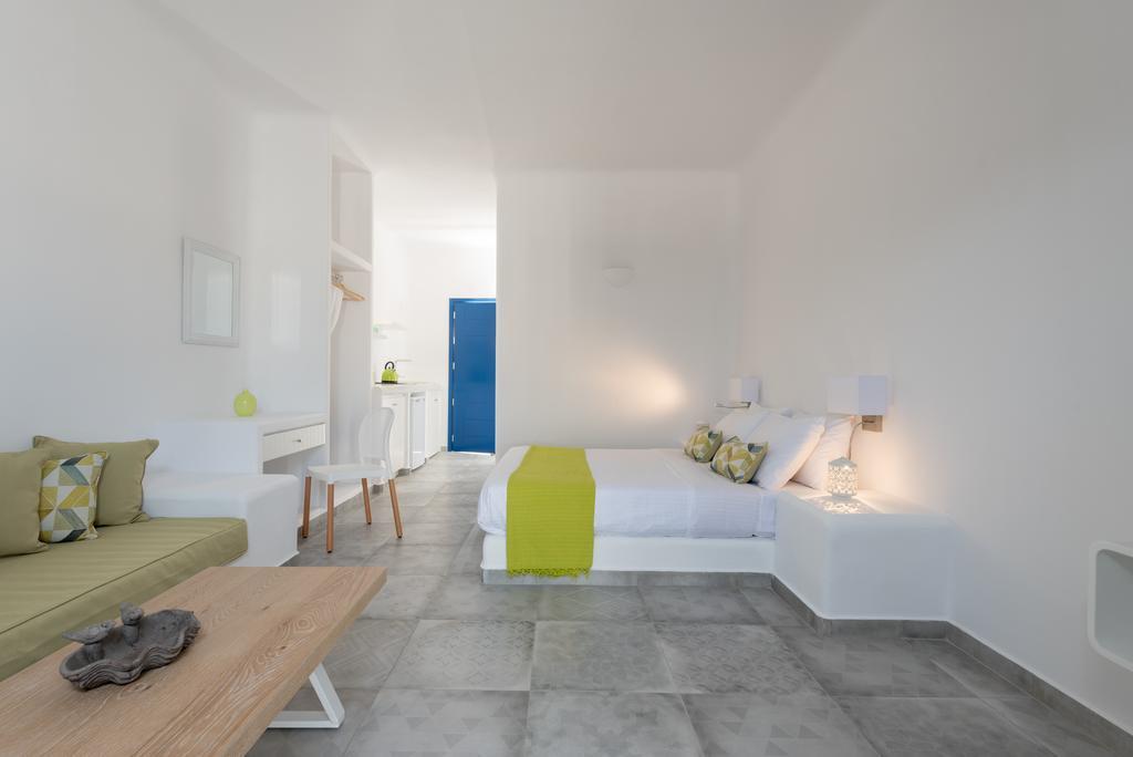 Aparthotel Anemomilos 2*