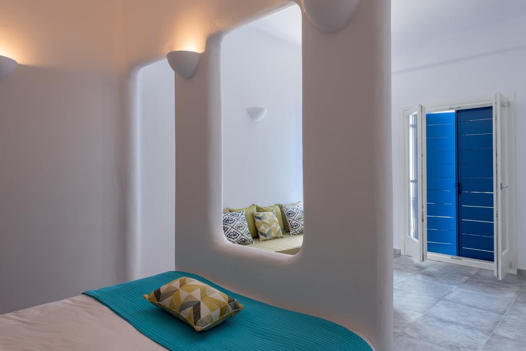 Anemomilos Oia (Santorini)