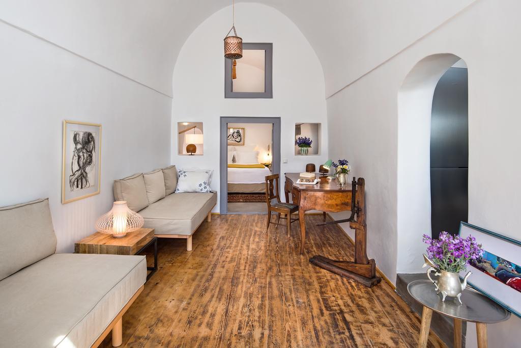 Aerie House * Ia
