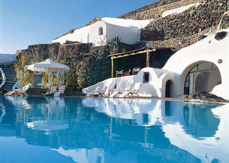 Perivolas Lifestyle Hotel 5*