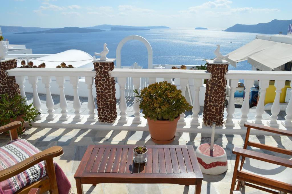 Maryloujohn * Oia (Santorini)