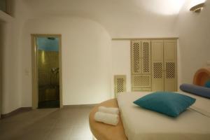 Chroma Oia (Santorini)