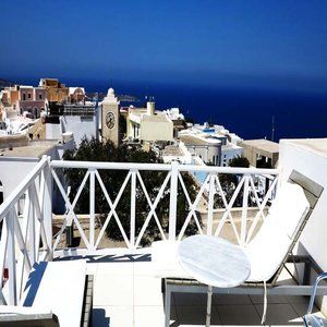Museum Wellness Oia (Santorini)