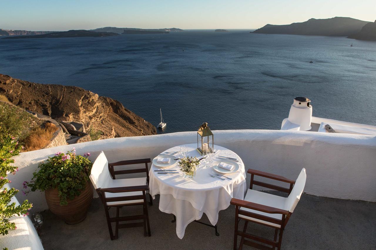 Perivolas Hotel 5*