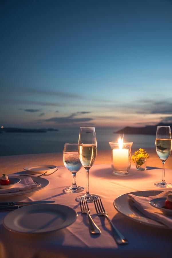 Perivolas Hotel Oia (Santorini)