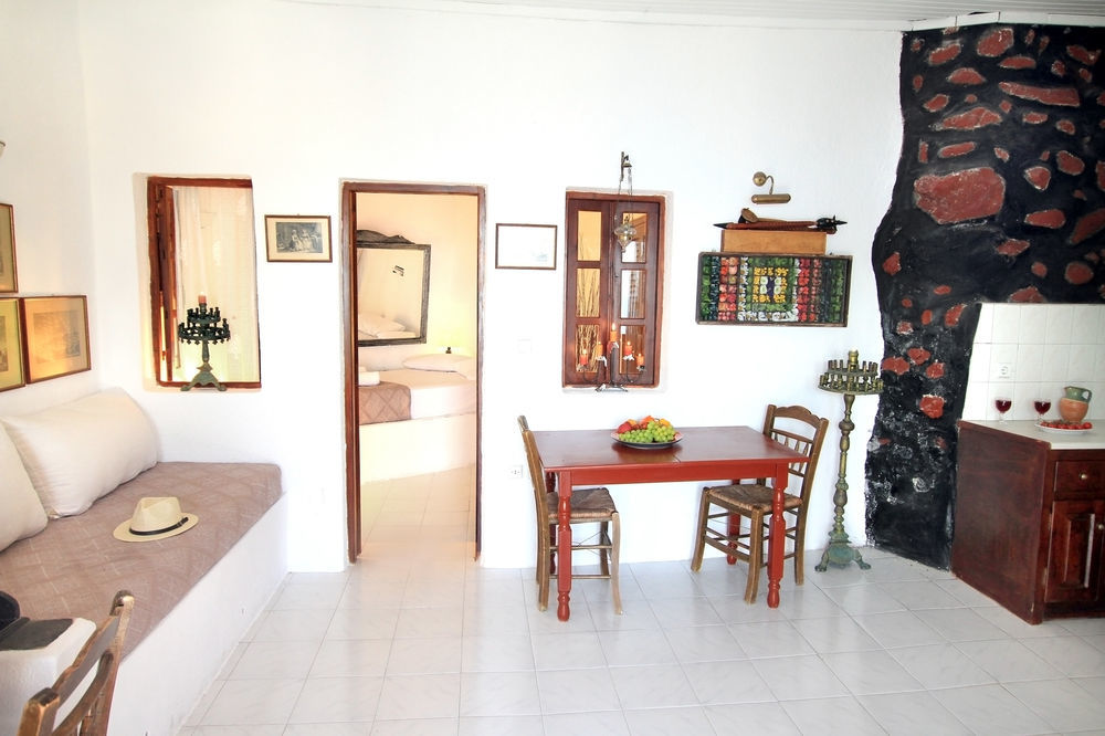 Guest house Amoudi