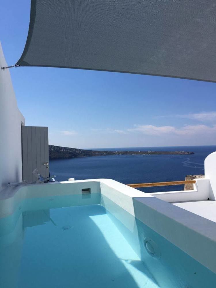Maregio Hotel Oia (Santorini)