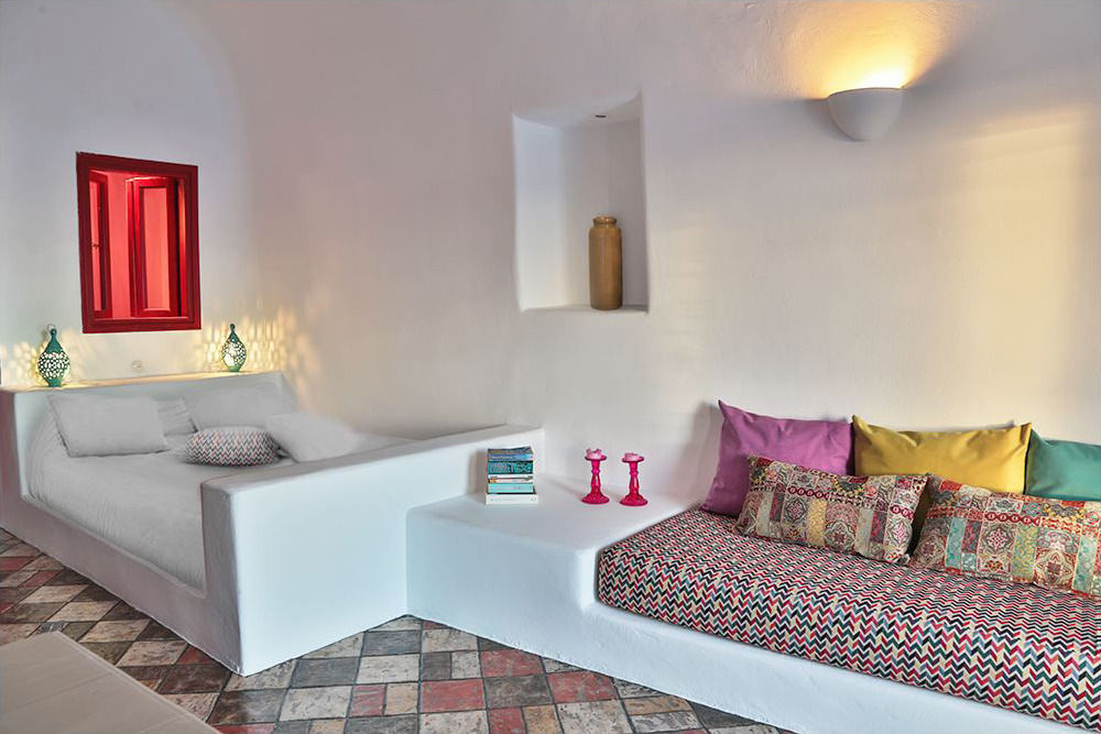 The Architect's Cave House Oia (Santorini)