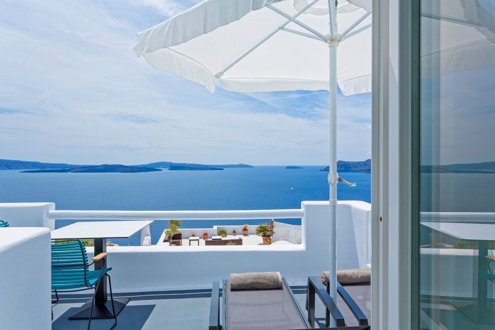 Aisling Micro 4* Oia (Santorini)
