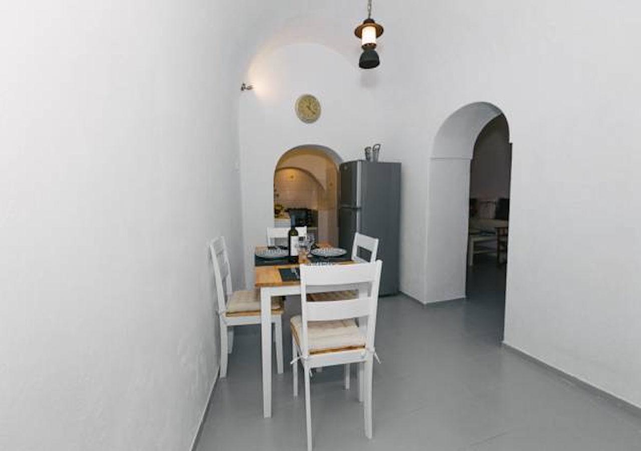 Holiday home Santoimage House