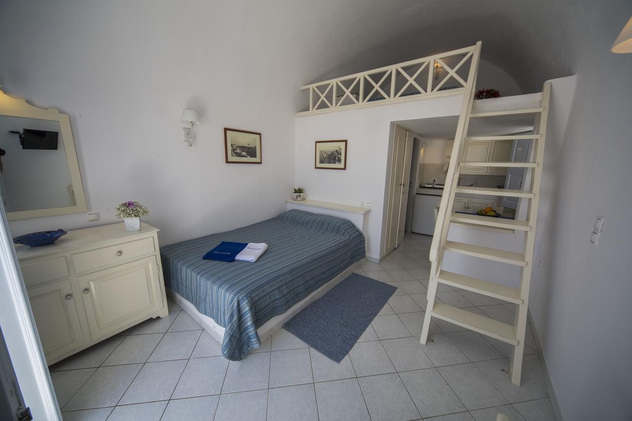 Ianthe & Aparthotel Ia
