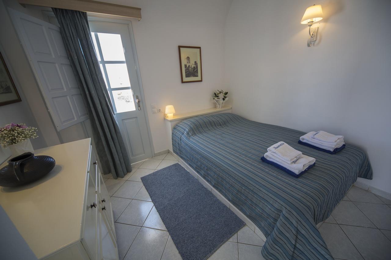 Ianthe & Aparthotel 2*