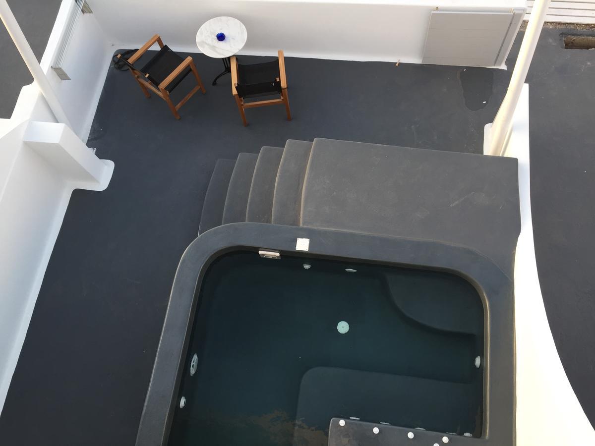 Almyra Apartment
