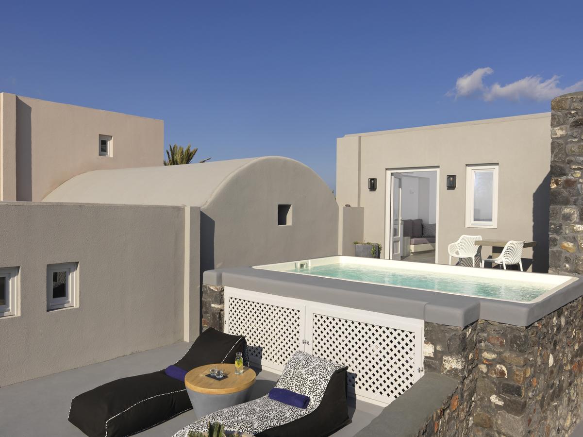 Elysian Santorini Villa *