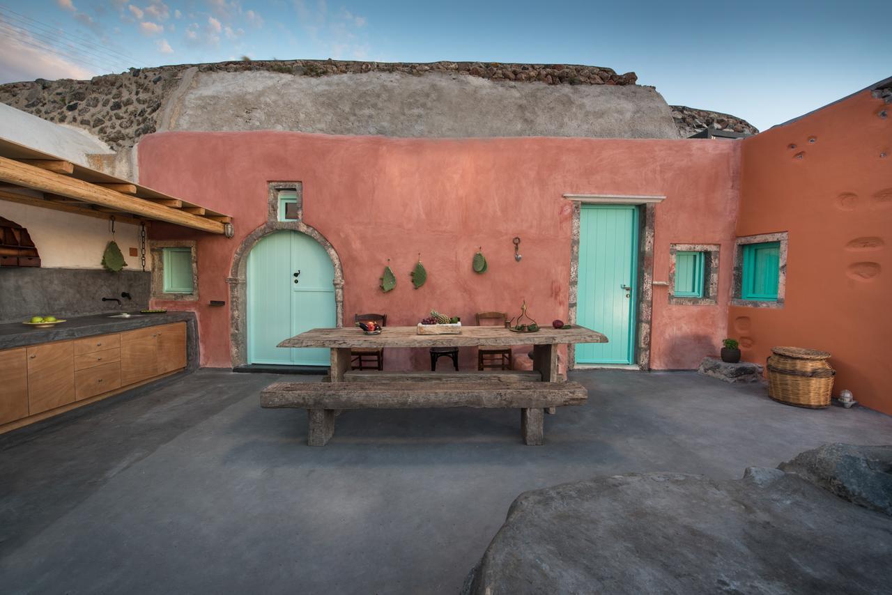 Sophia Finikia Oia (Santorini)
