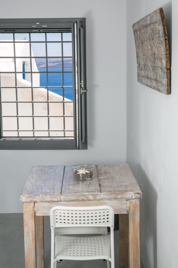 Omikron By Theodora Suites Oia (Santorini)