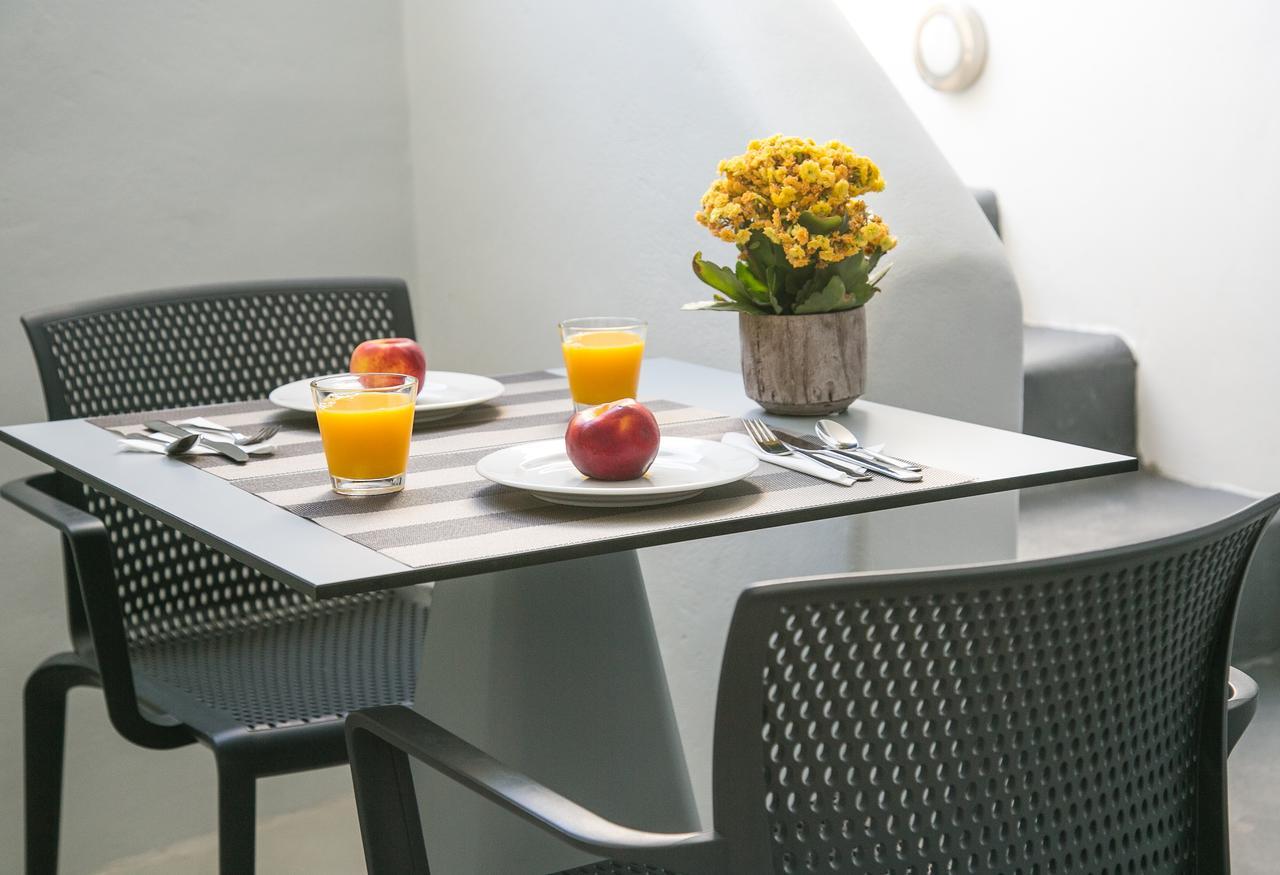 Hotel Omikron By Theodora Suites Oia (Santorini)