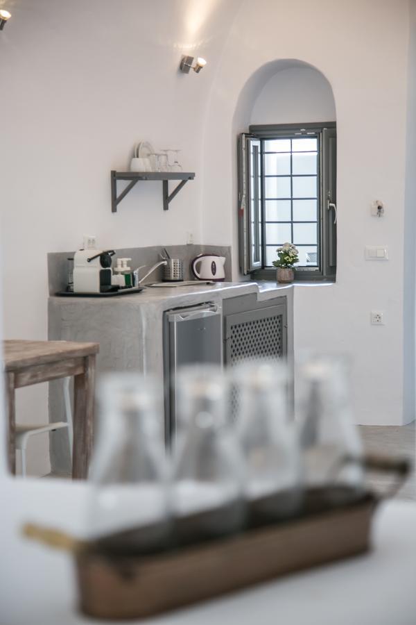 Omikron By Theodora Suites Oia (Santorini)