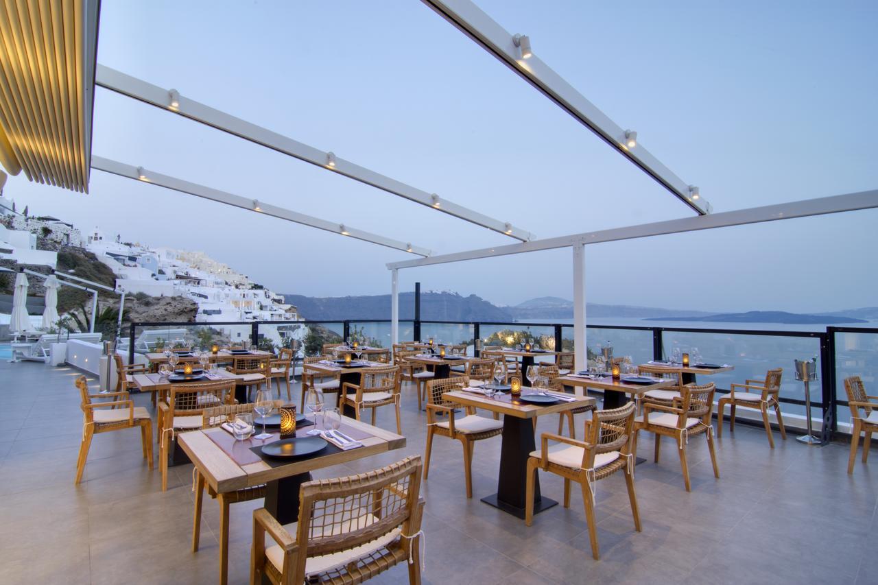 Santorini Secret Premium Hotel