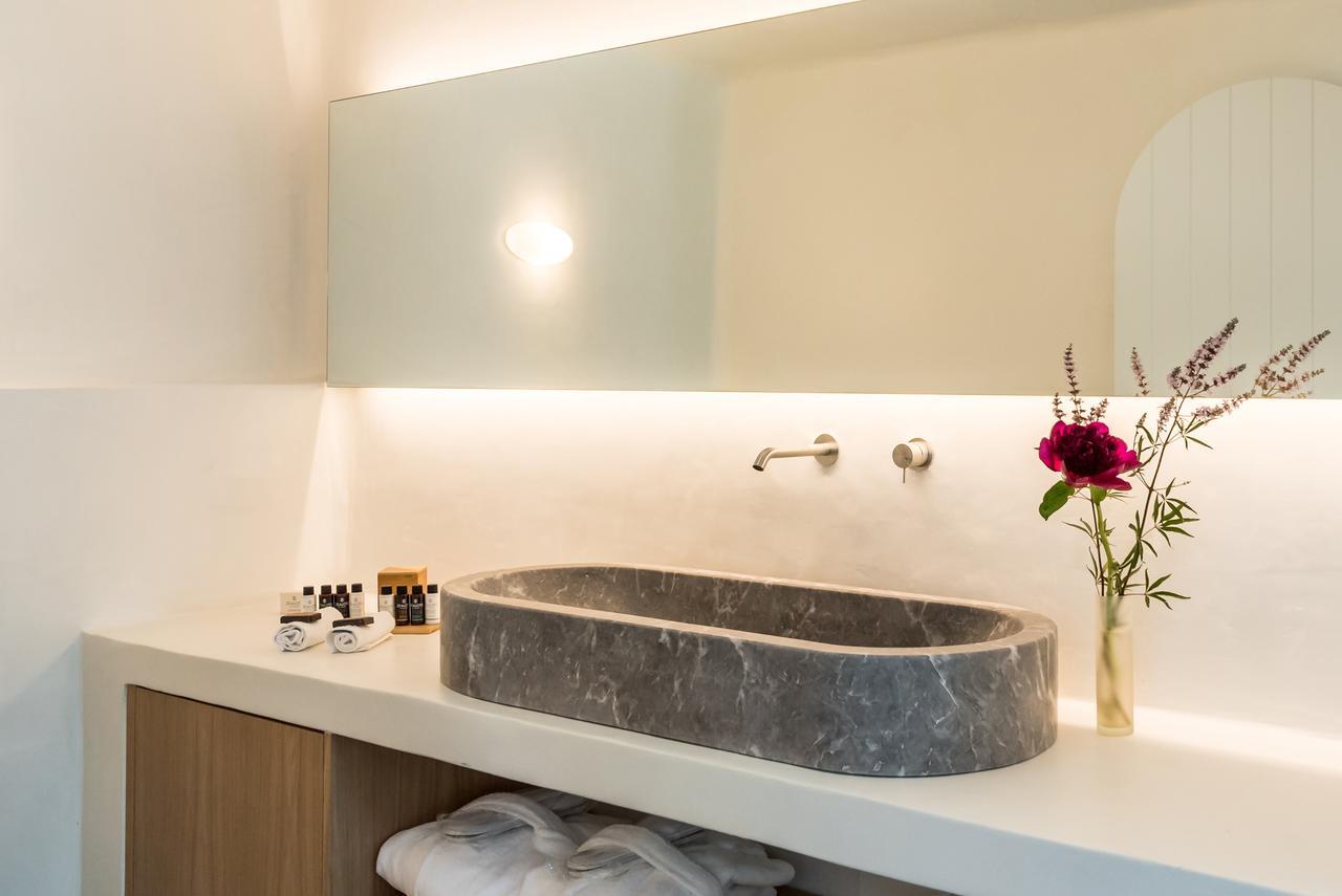 Chelidonia Luxury Hotel Oia (Santorini)