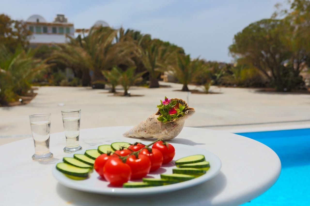 Ecoxenia 3* Oia (Santorini)