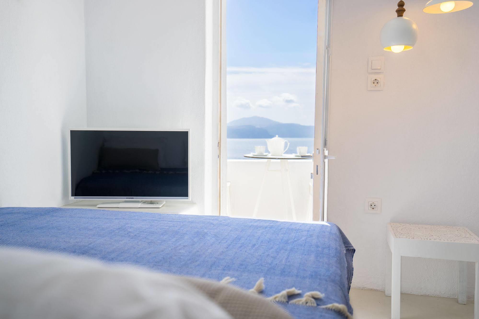 Canvas Villa Ia