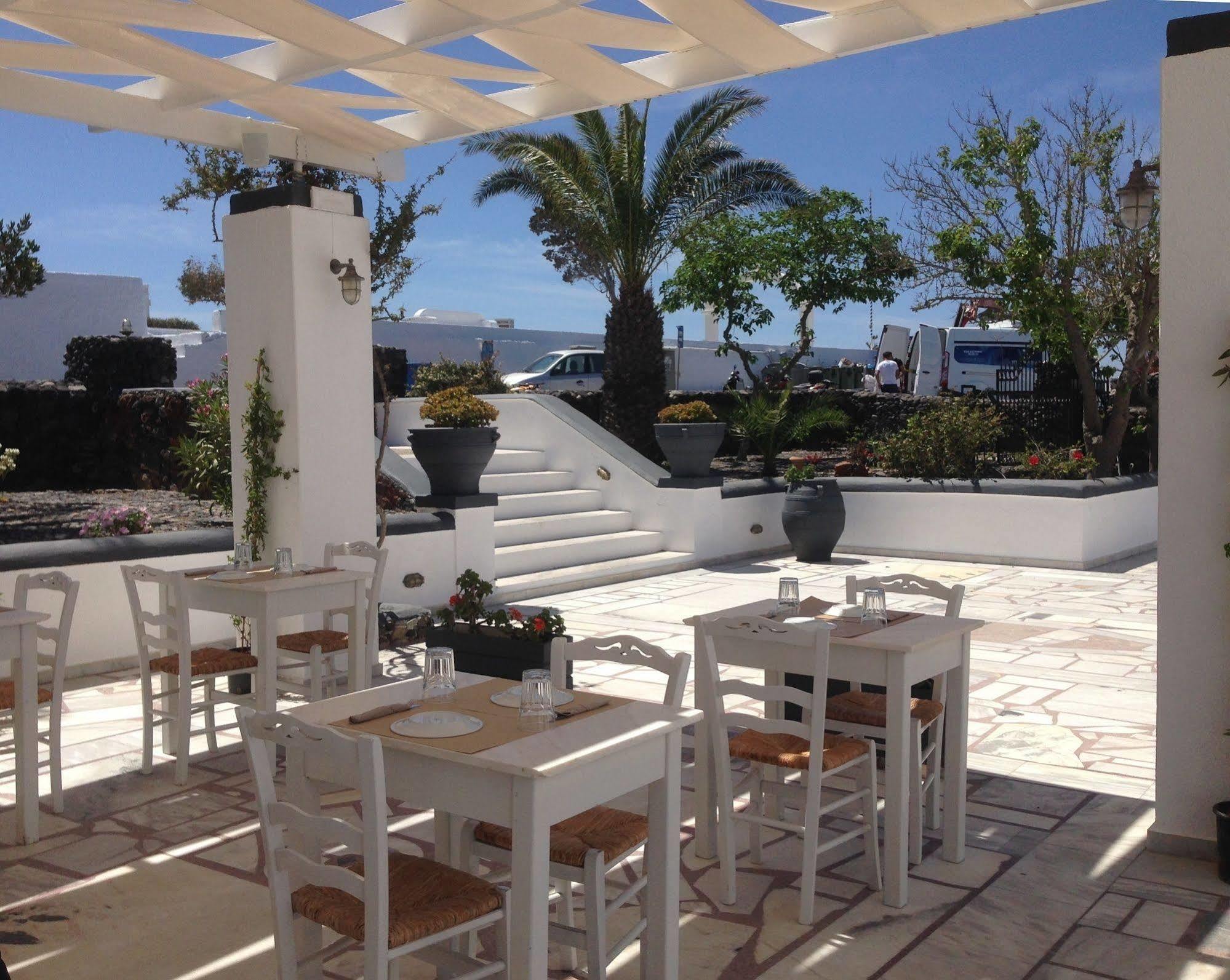 Laokasti Aparthotel Oia (Santorini)