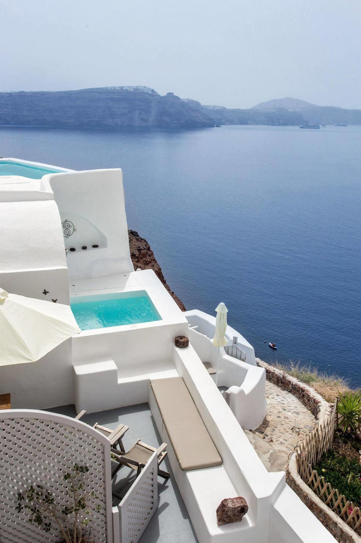 Liakada Oia (Santorini)