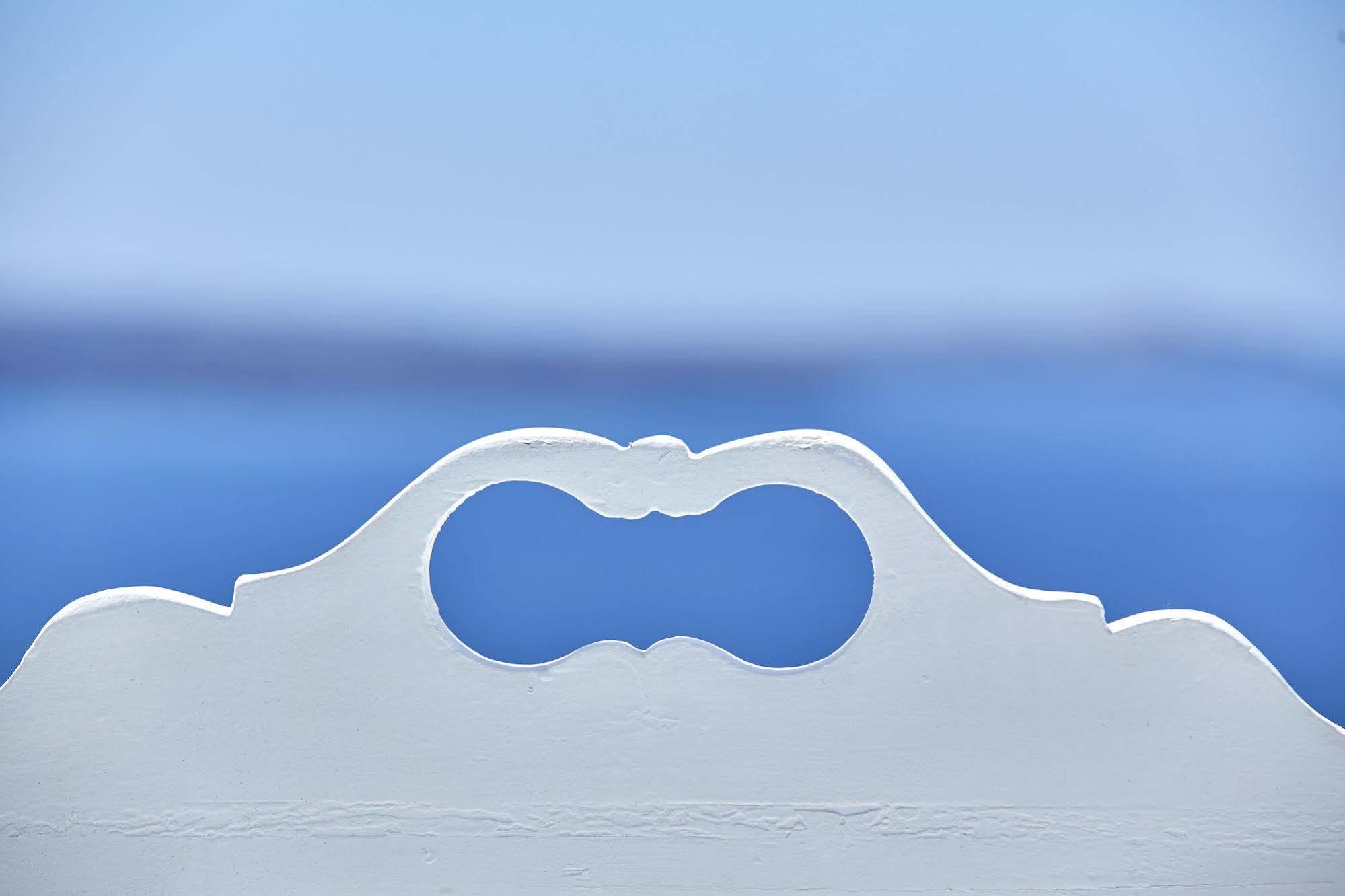 Katikies Santorini - The Leading Of The World Hotel