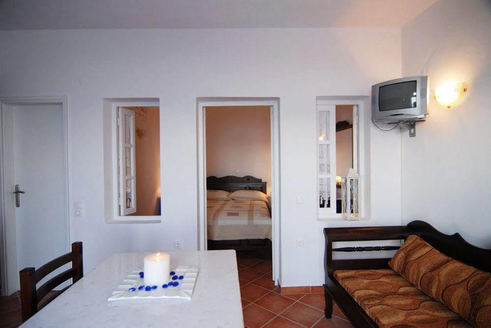 Cave Aparthotel Oia (Santorini)