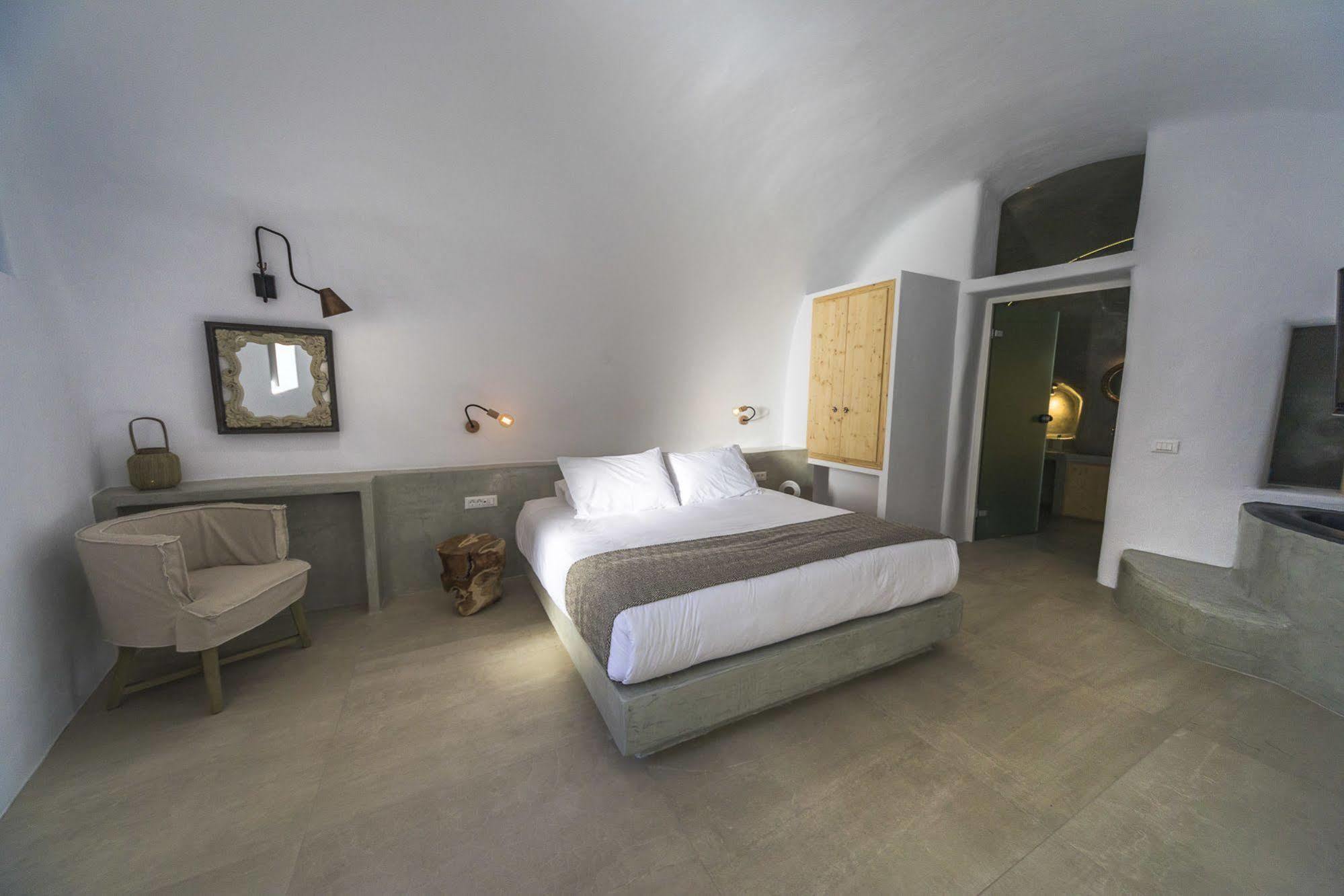 Elysian Santorini * Ia