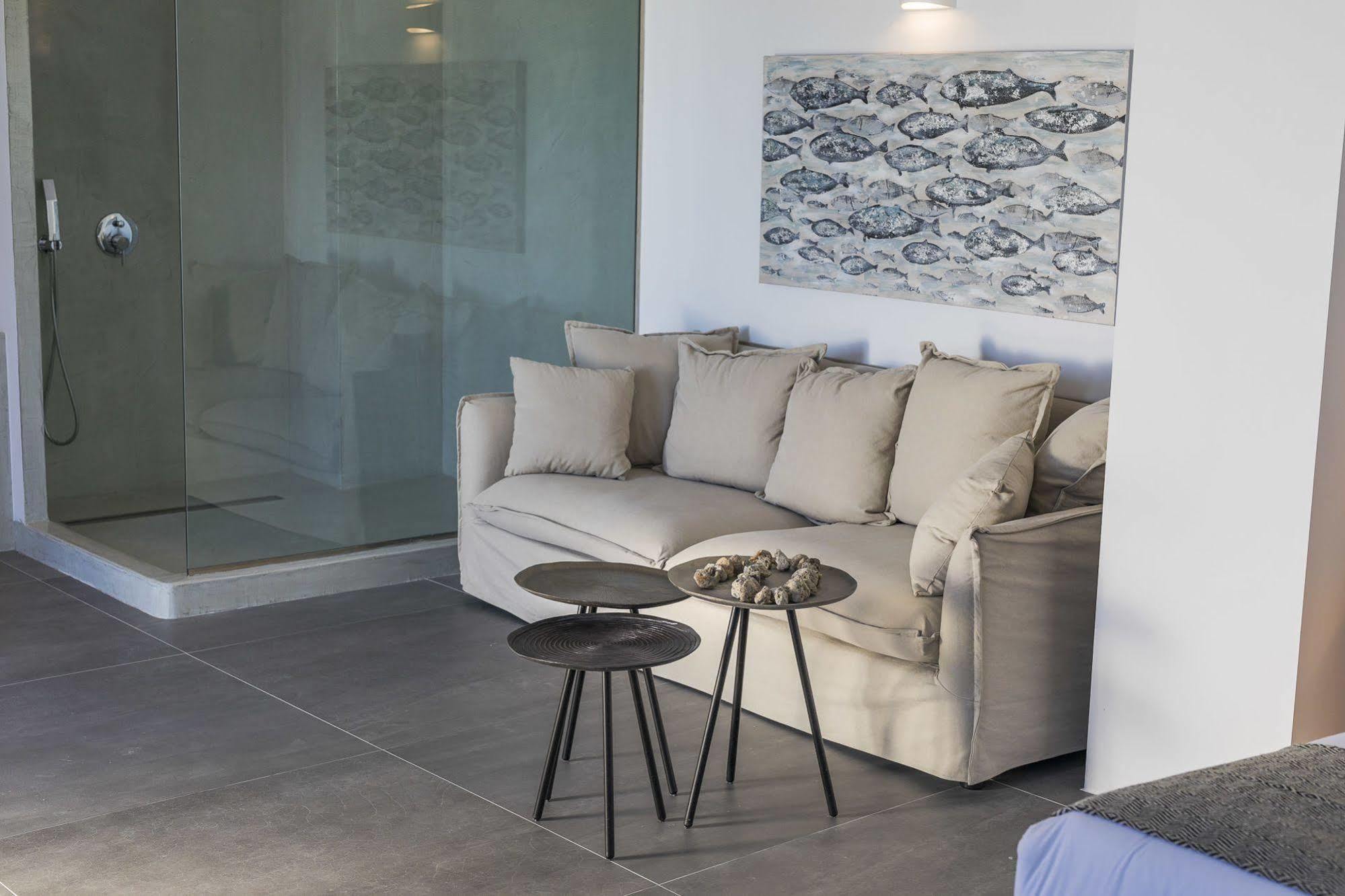 Elysian Santorini Villa *