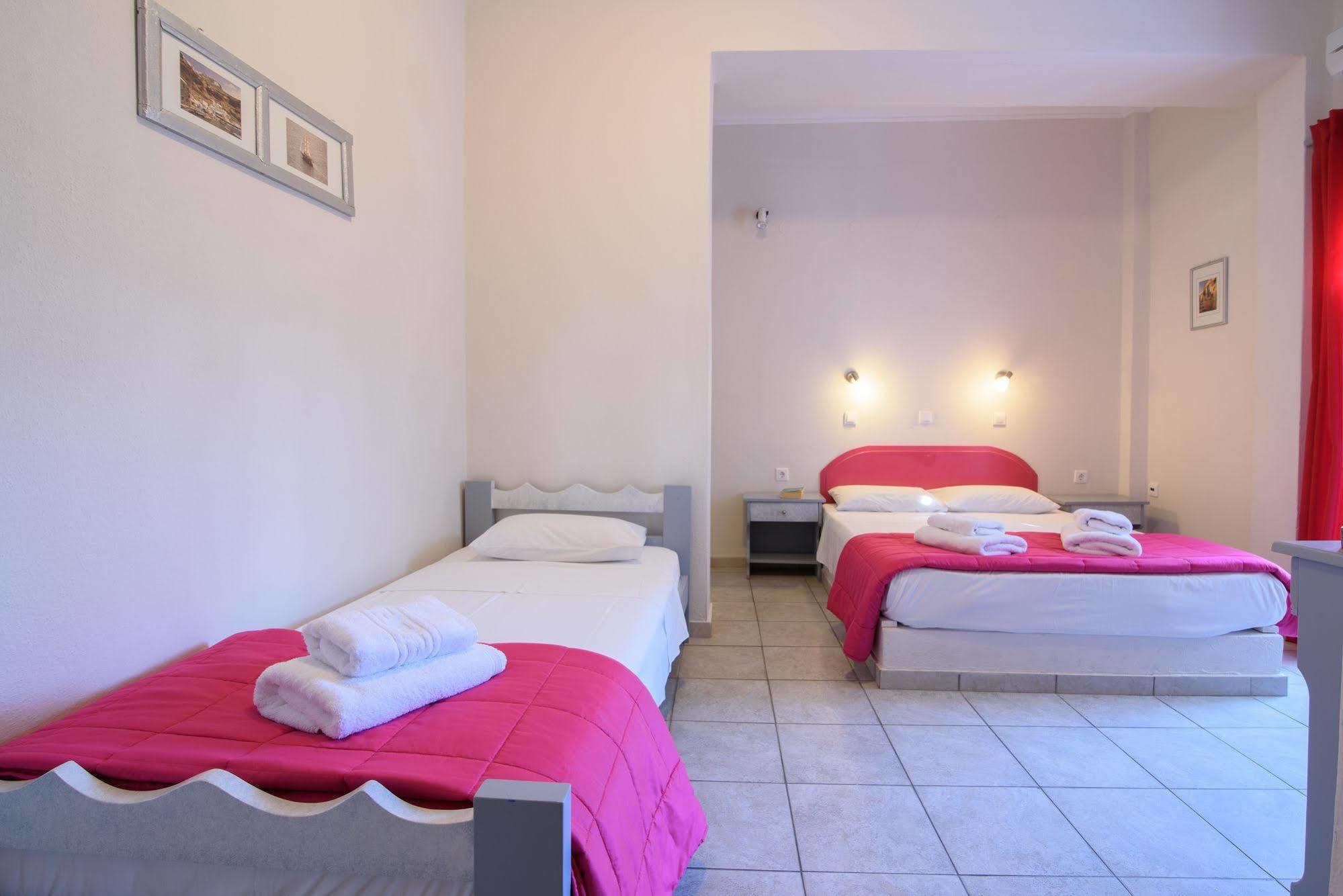 Aparthotel Unique Galini - Adults Only 3*