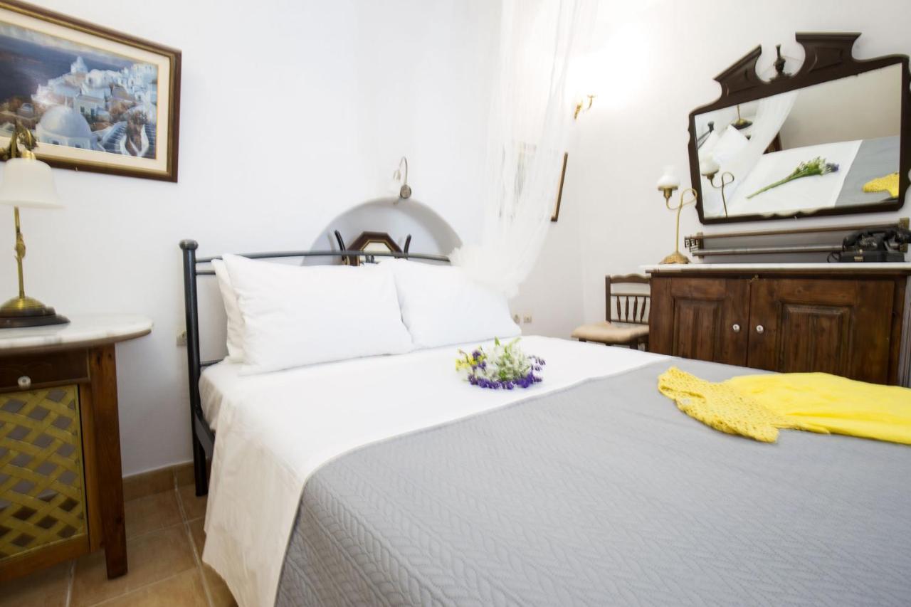 Apartment Mylopetres Traditional Finikia Ia
