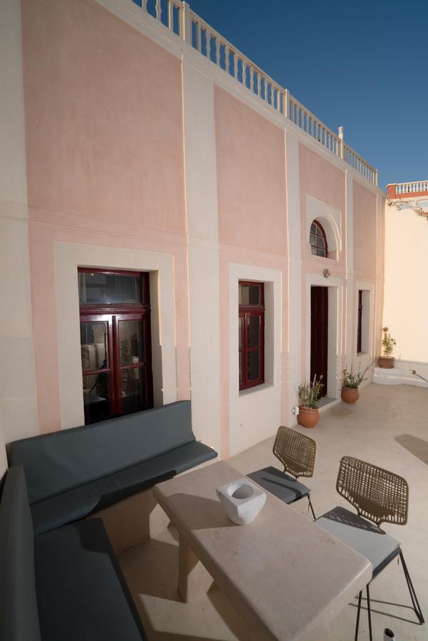 Poseidon Mansion Sunset Pousada
