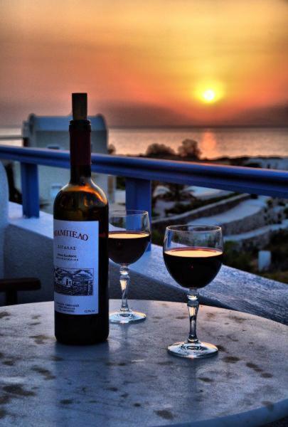 Aparthotel Ecoxenia Oia (Santorini)