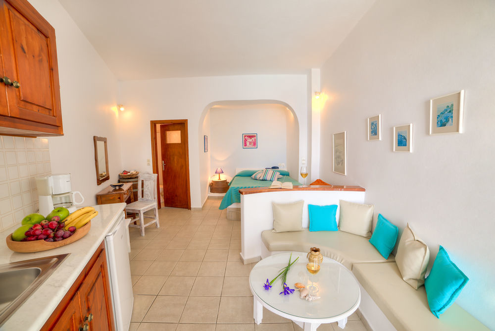 Kima Aparthotel Oia (Santorini)