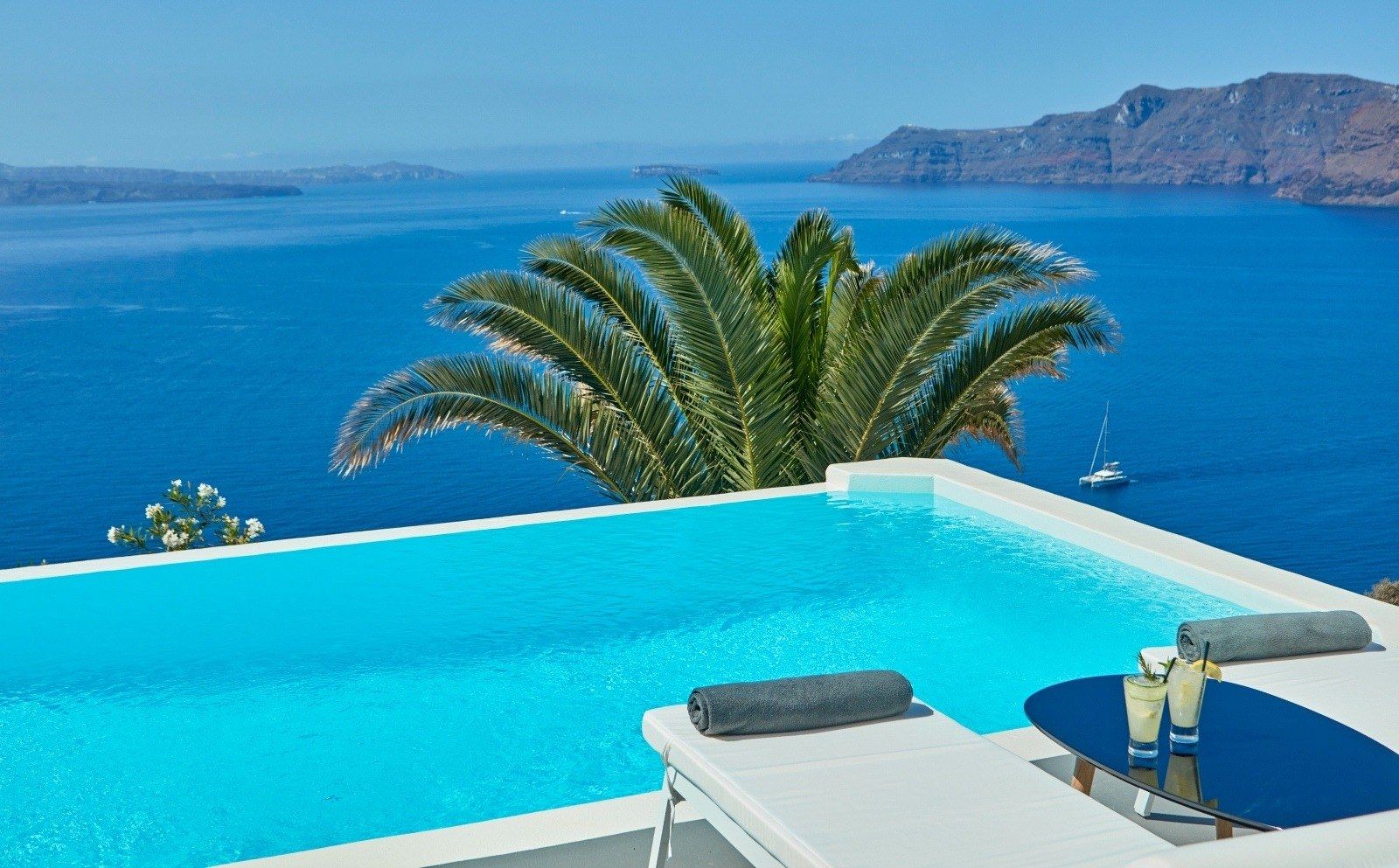 Hotel Katikies Santorini - The Leading Of The World 4*