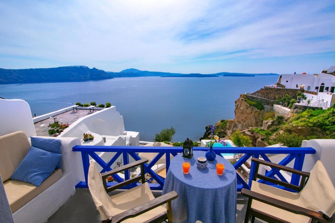 Ifestio Bed & Breakfast Oia (Santorini)