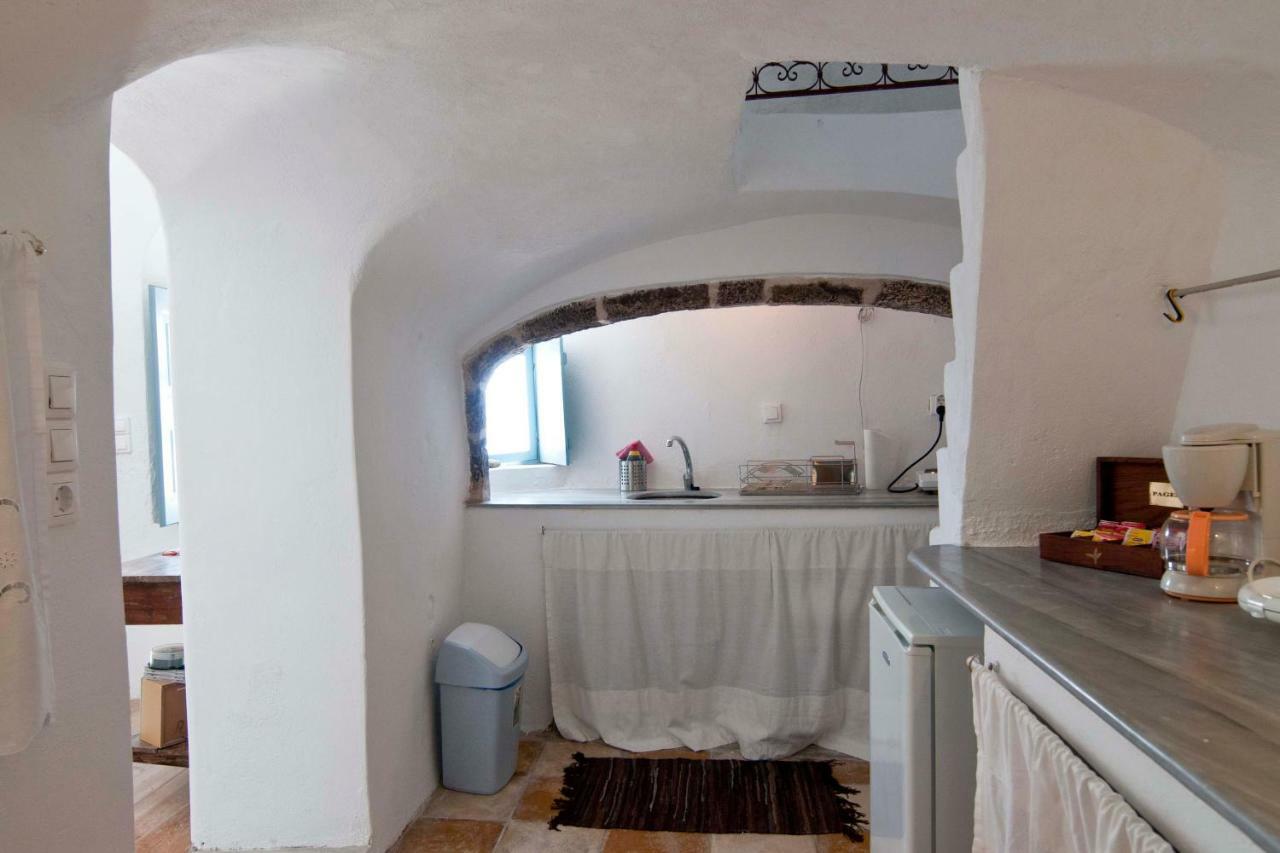 Zoe Aegeas Traditional Aparthotel