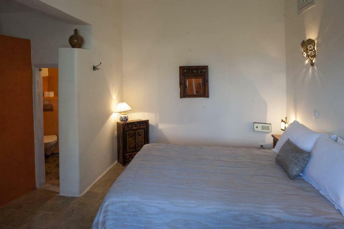 Aparthotel Heliophos Boutique Caves 3*