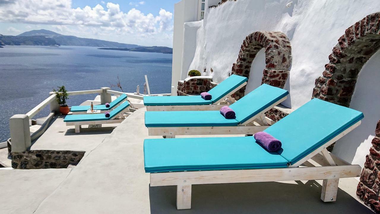 Aqua & Terra Traditional Cave Oia (Santorini)