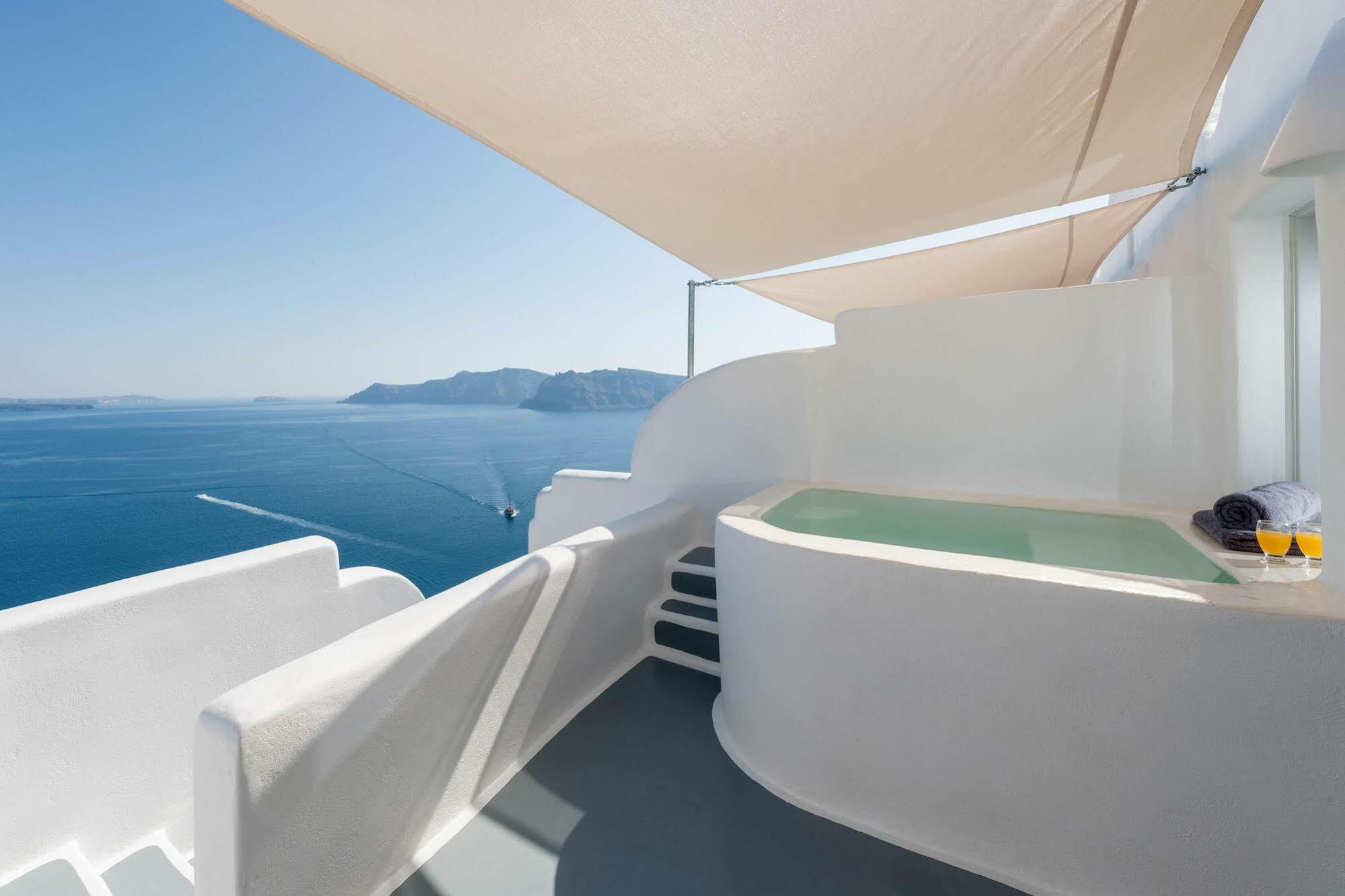Thirea & - Adults Only Hotel Oia (Santorini)