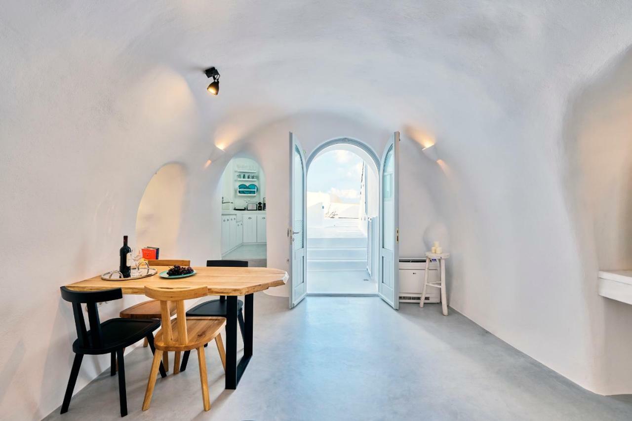 Villa Cave Oia (Santorini)