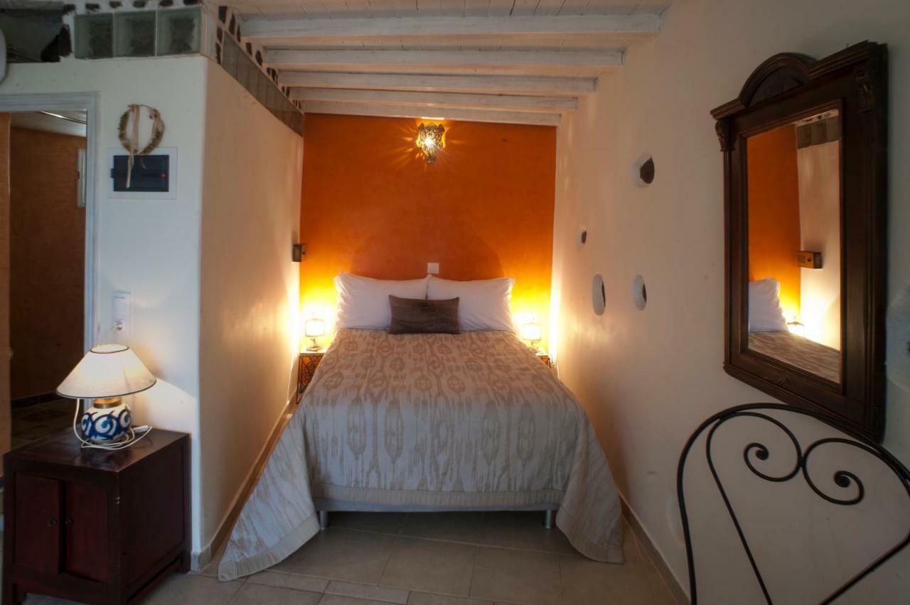 Heliophos Boutique Caves 3* Oia (Santorini)