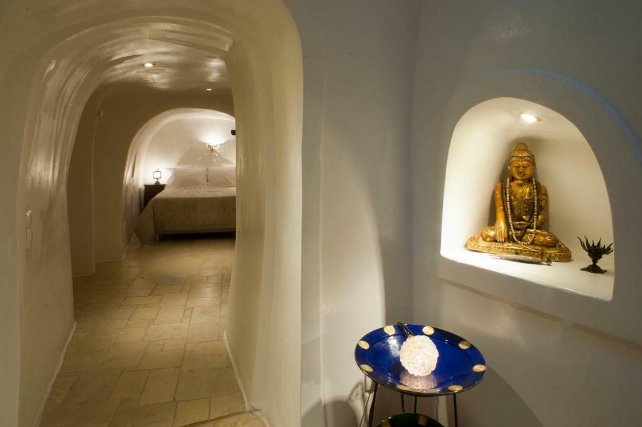 Heliophos Boutique Caves Aparthotel Oia (Santorini)