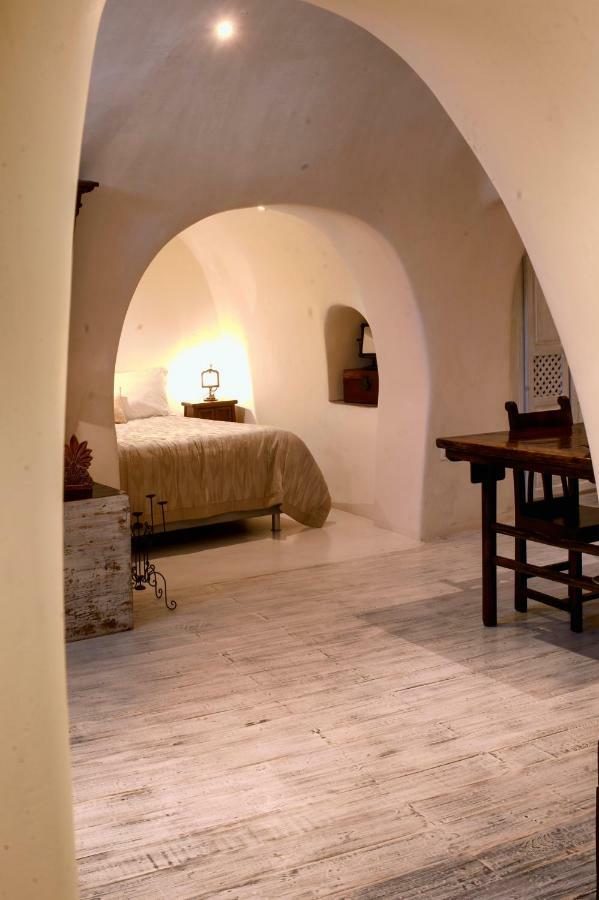Aparthotel Heliophos Boutique Caves
